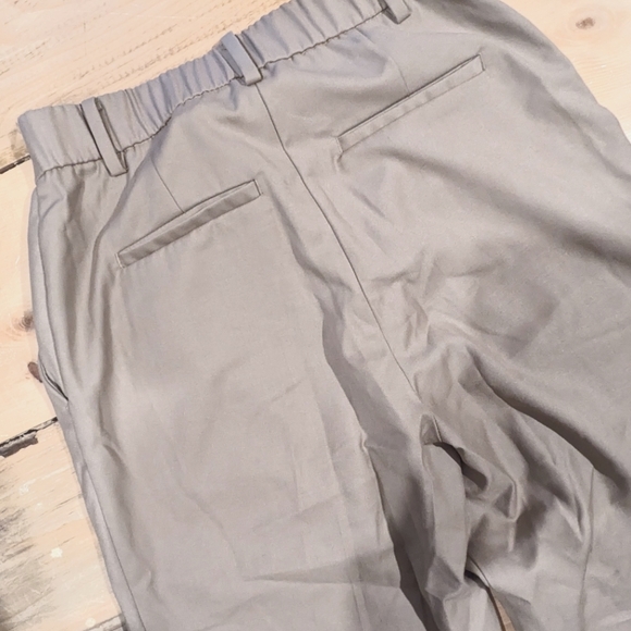 H&M size 6 beige dress pants - Picture 5 of 5